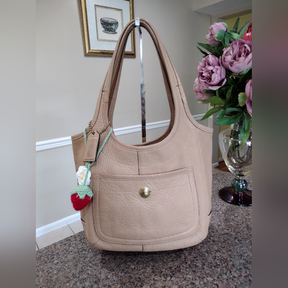 COACH Legacy Pebble Leather Ergo Tote - Picture 4 of 17
